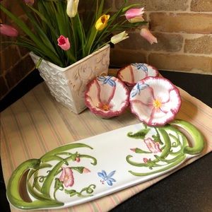 Temp-tations by Tara. Tray and bowls.